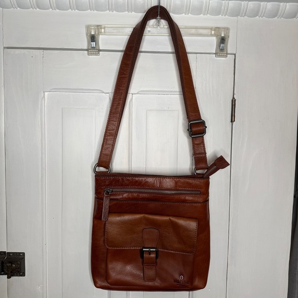 Wild West Leather Crossbody Bag Tan Buckle Flap Zip Pockets Adjustable Strap - Picture 2 of 16